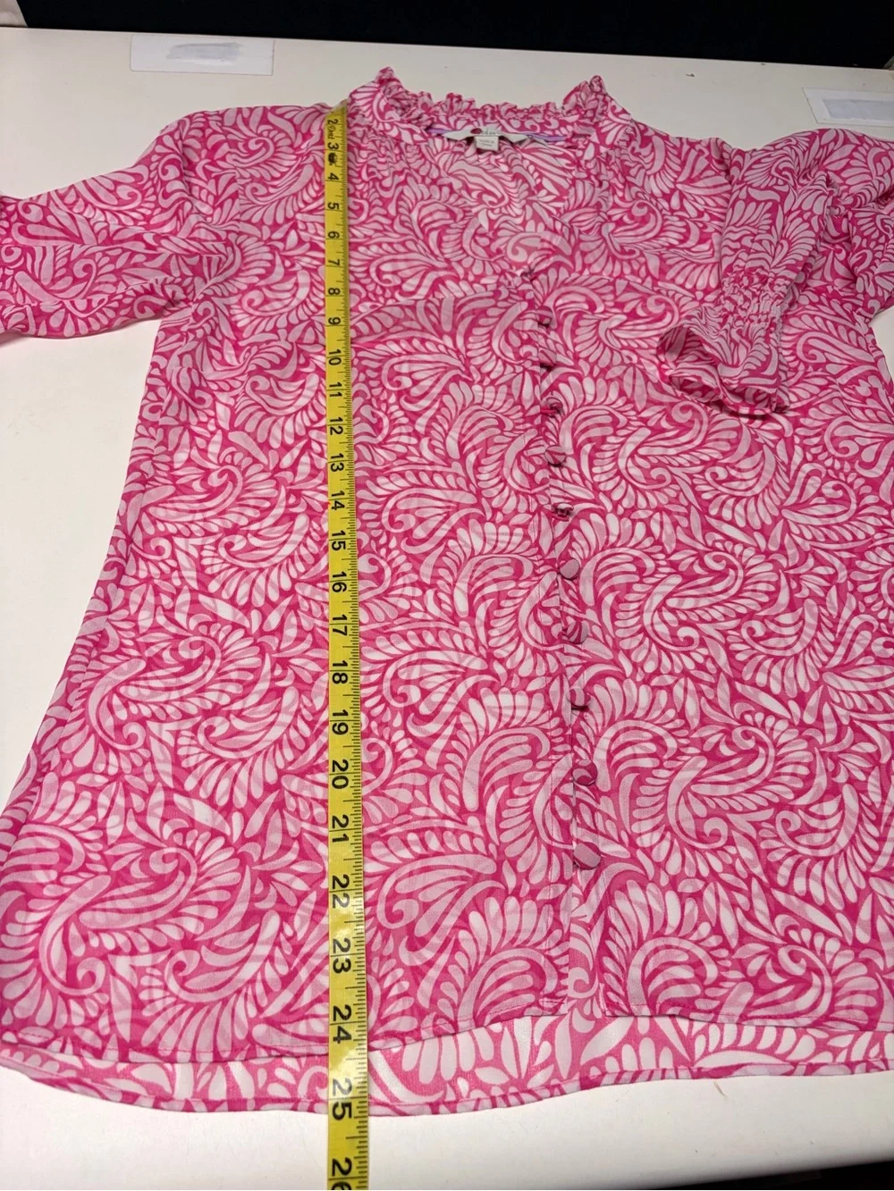 Boden Evangeline Blouse, ruffled collar. *Flaw